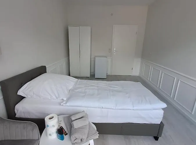 Szálloda Mycompass Offenbach am Main